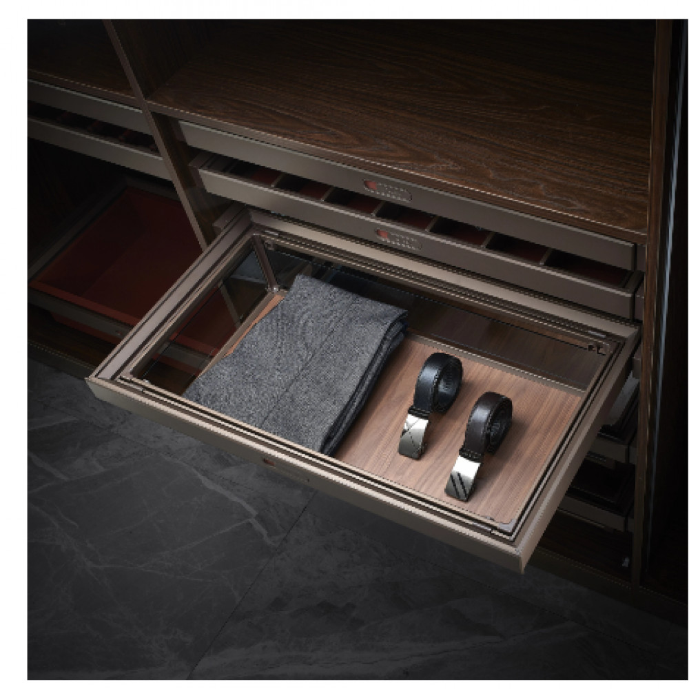 Wardrobe Storage Rattan Basket - 600MM - photo