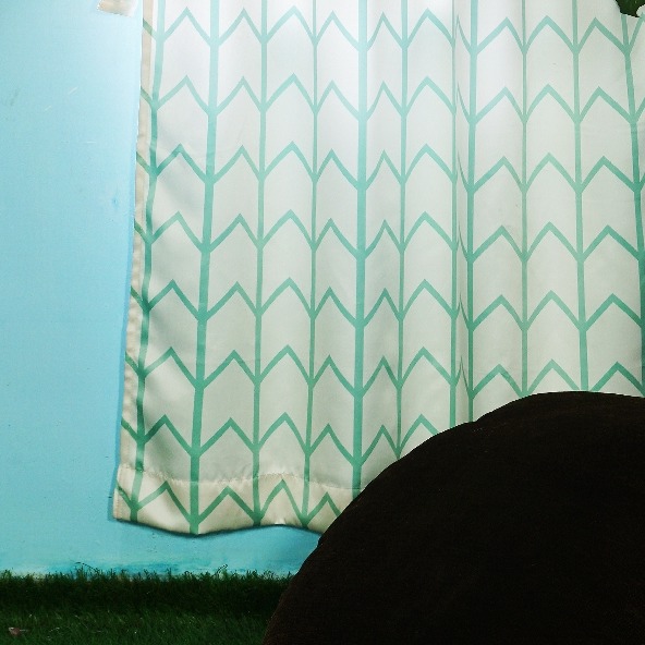 Arrow Design Long Window Single Curtain (Green)