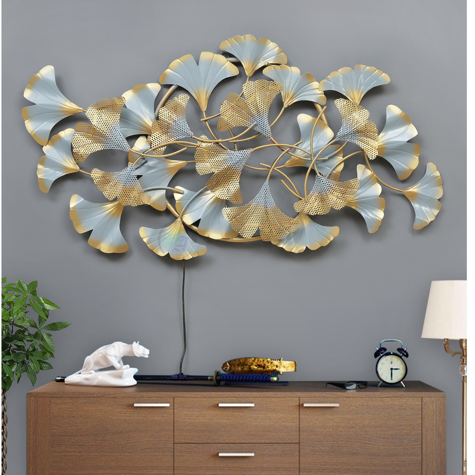 White Iron Jingo Leaf Metal Wall Art