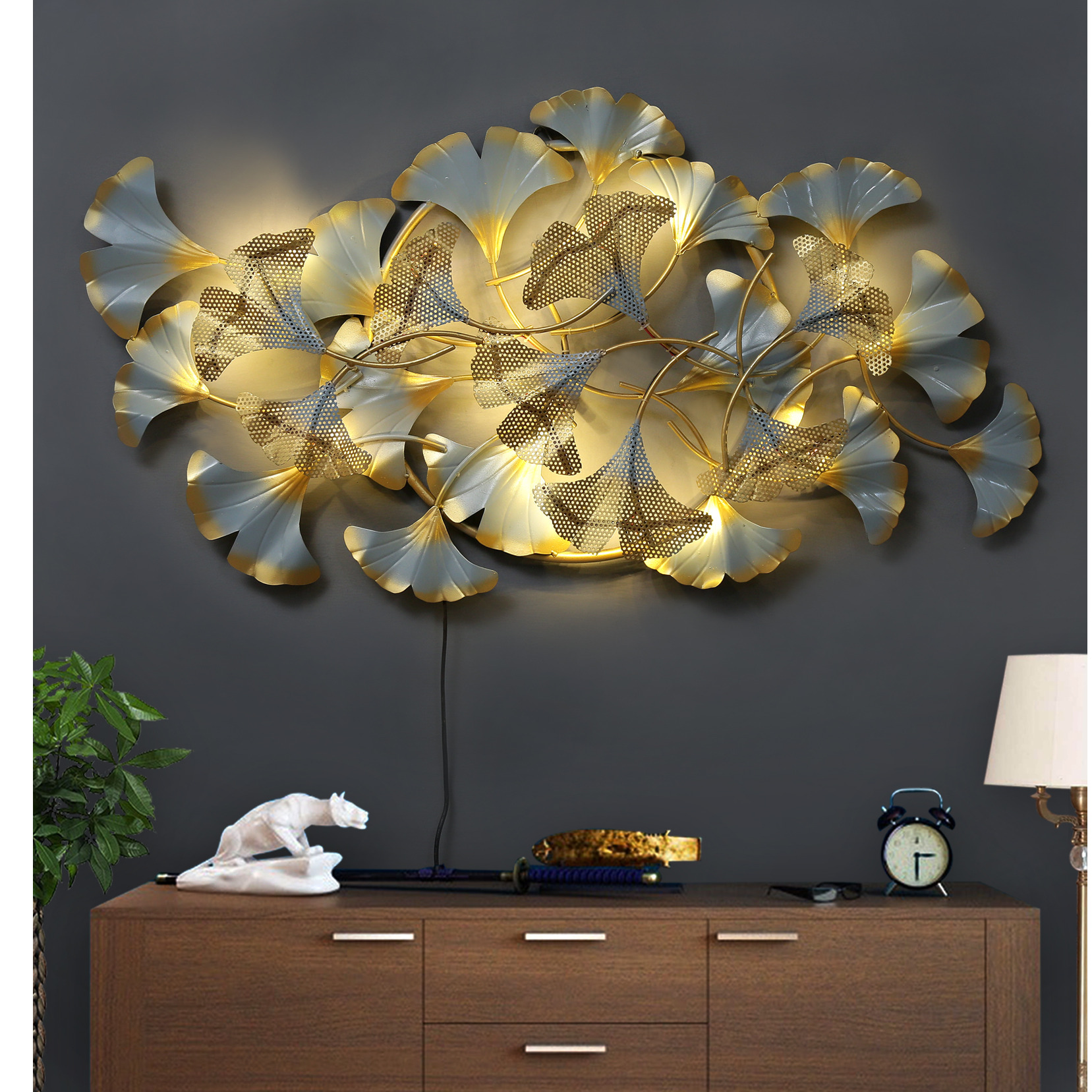 White Iron Jingo Leaf Metal Wall Art