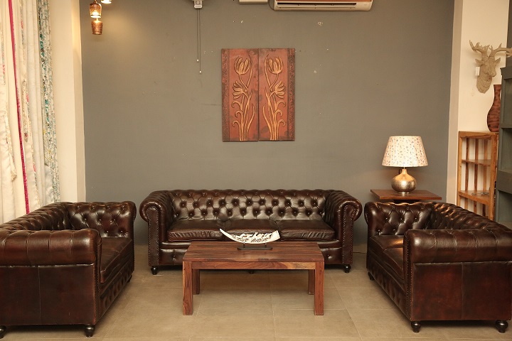 Buff Leather Chesterfield Sofa (3+2+2 Seater) - bottom_view